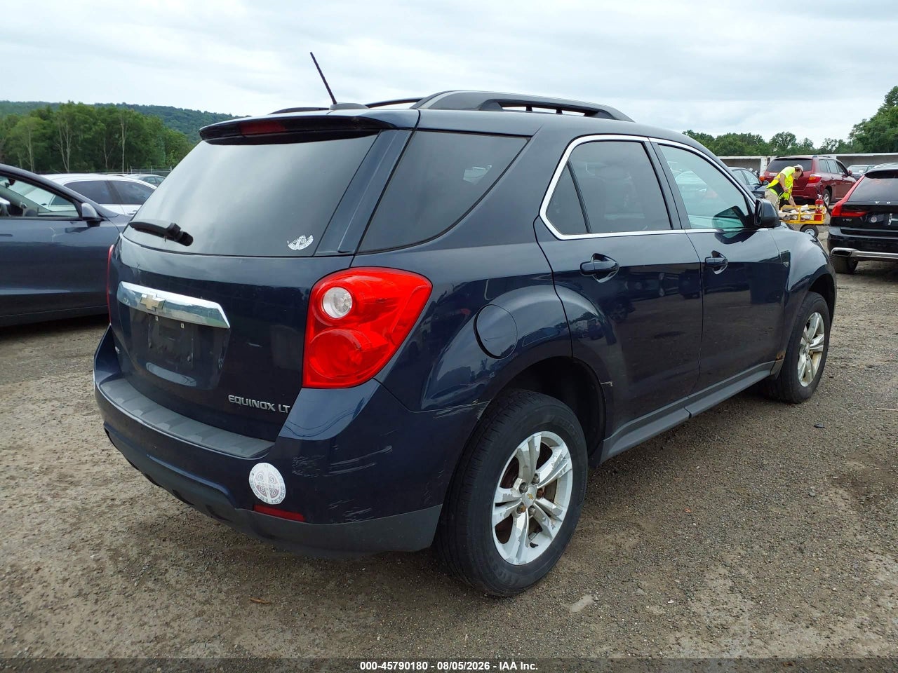 2015 CHEVROLET EQUINOX LT · 4/11