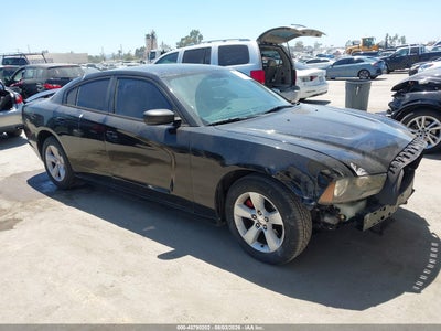 2013 DODGE CHARGER SE