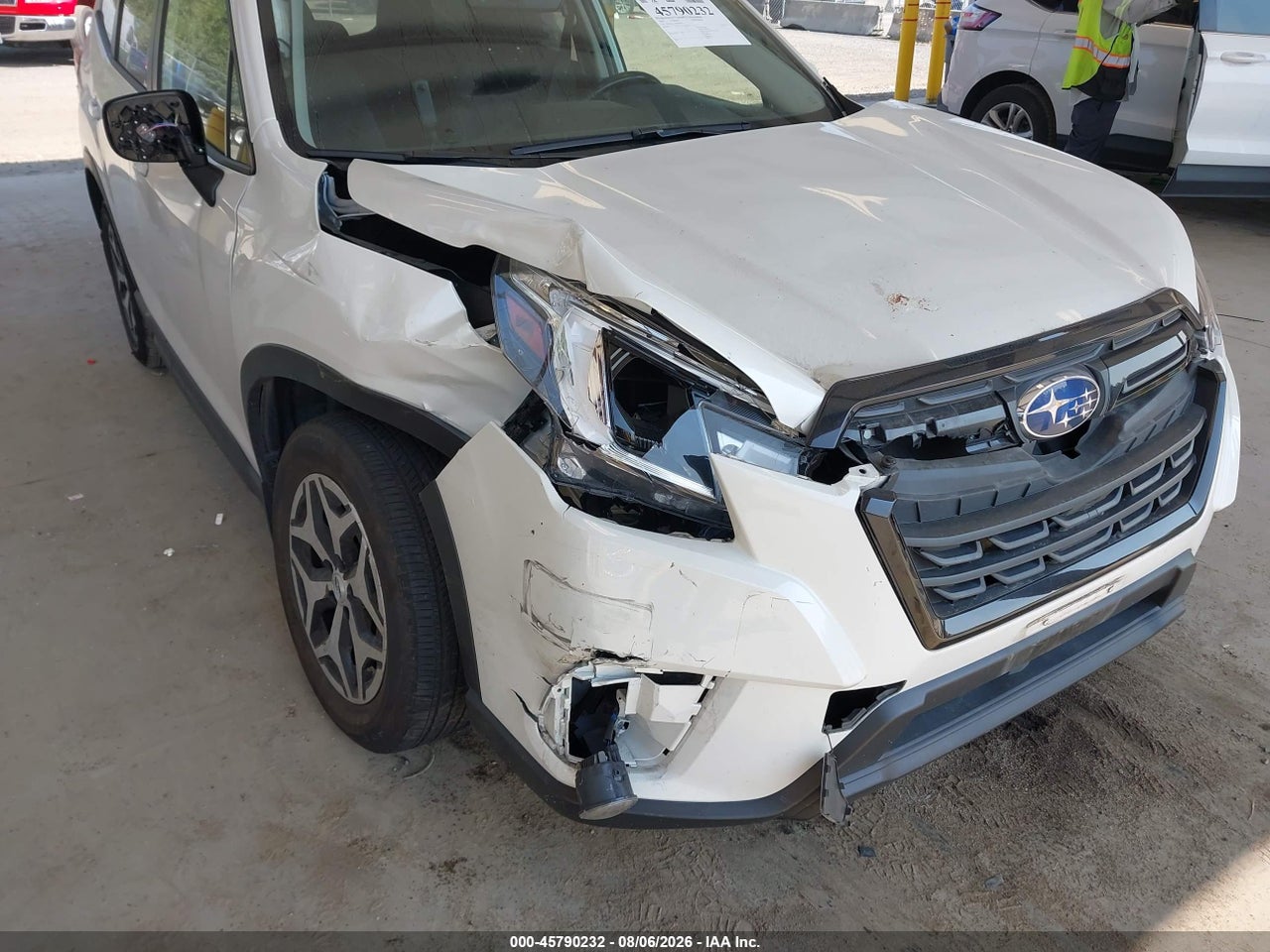 2024 SUBARU FORESTER PREMIUM · 6/11