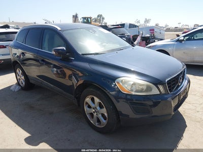 YV4940DZ8D2****** · 2013 VOLVO XC60 3.2 PREMIER