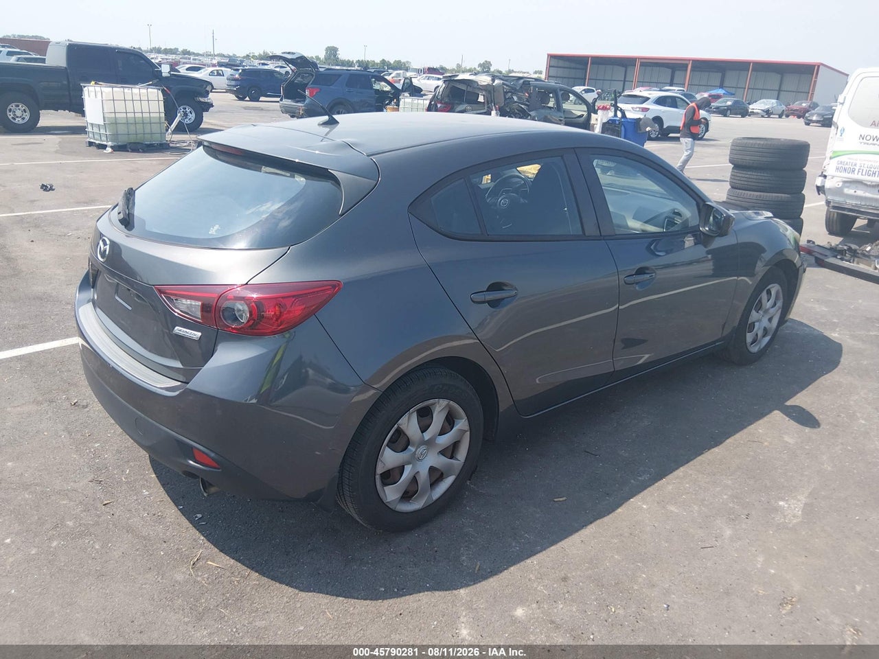 2014 MAZDA MAZDA3 I SPORT · 4/10