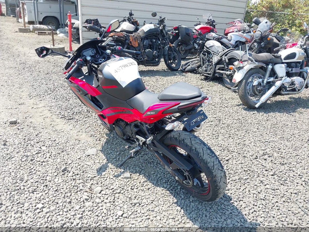 2025 KAWASAKI EX500 · 3/11
