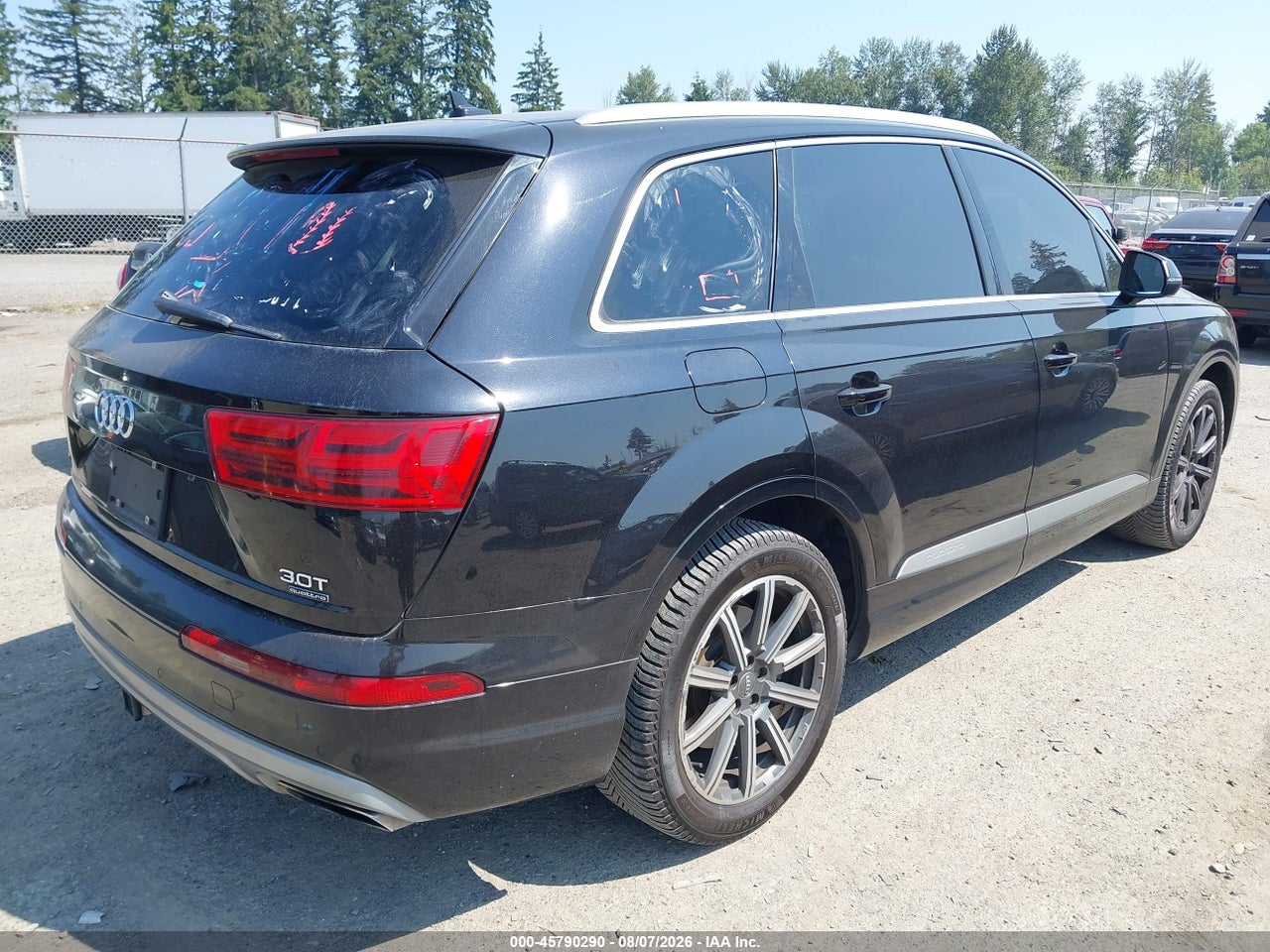 2017 AUDI Q7 3.0T PREMIUM · 4/11