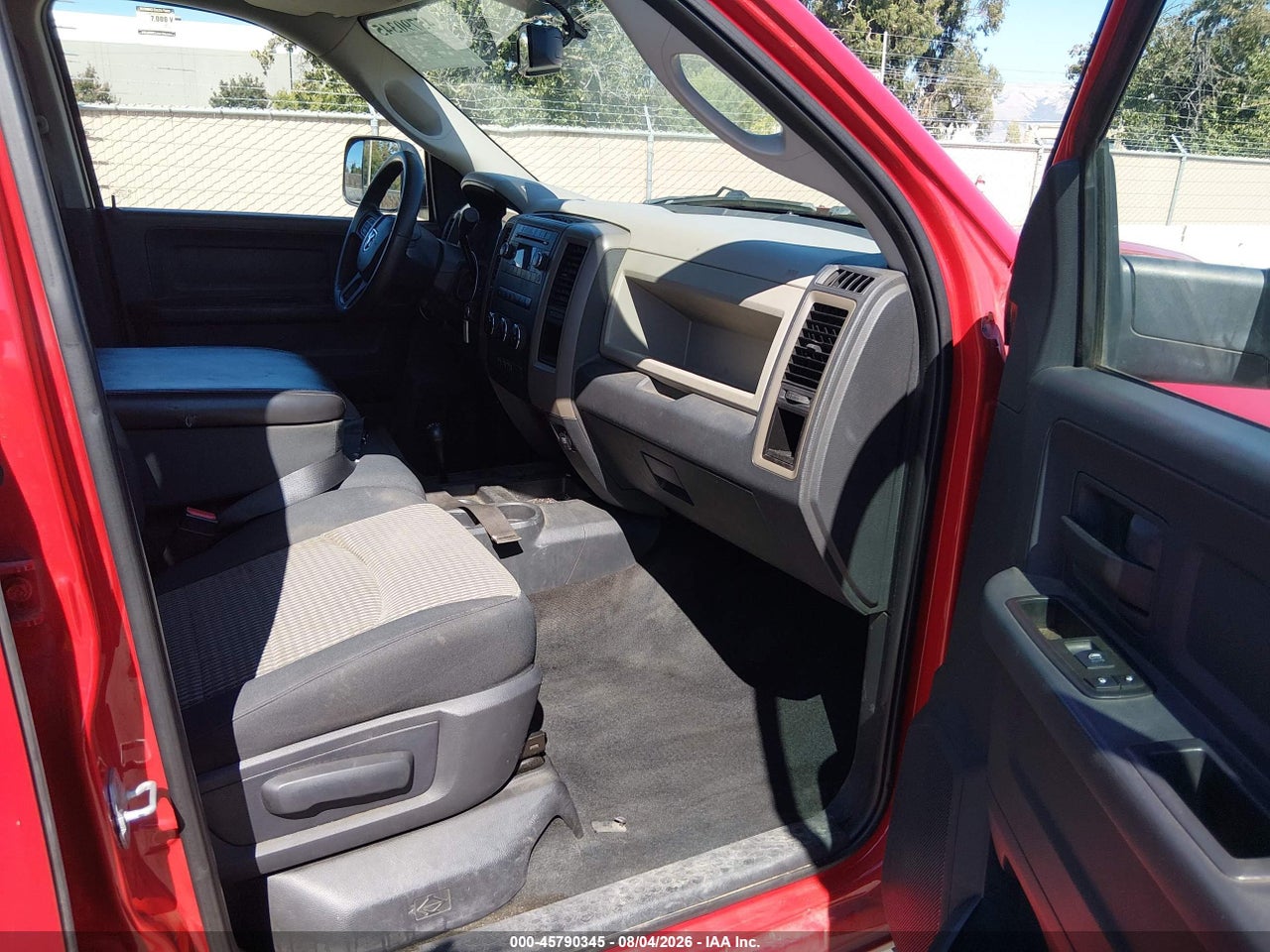 2012 RAM 2500 ST · 5/11