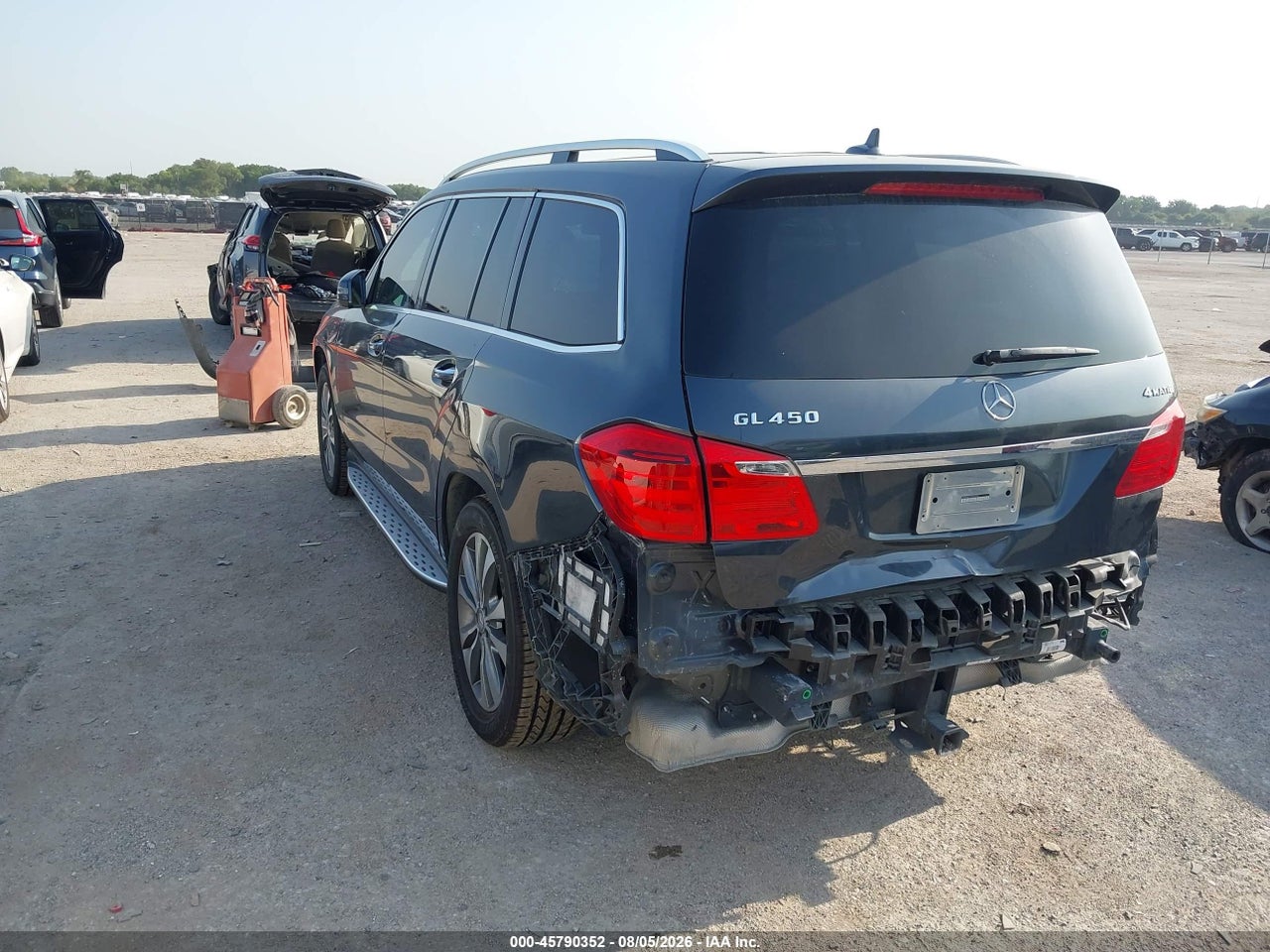 4JGDF6EE1FA****** · 2015 MERCEDES-BENZ GL 450 4MATIC · 3/11
