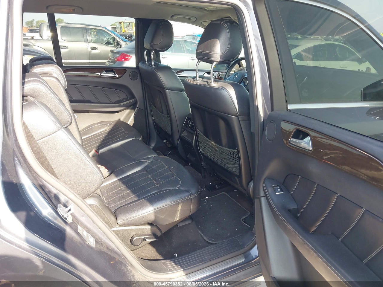 4JGDF6EE1FA****** · 2015 MERCEDES-BENZ GL 450 4MATIC · 8/11