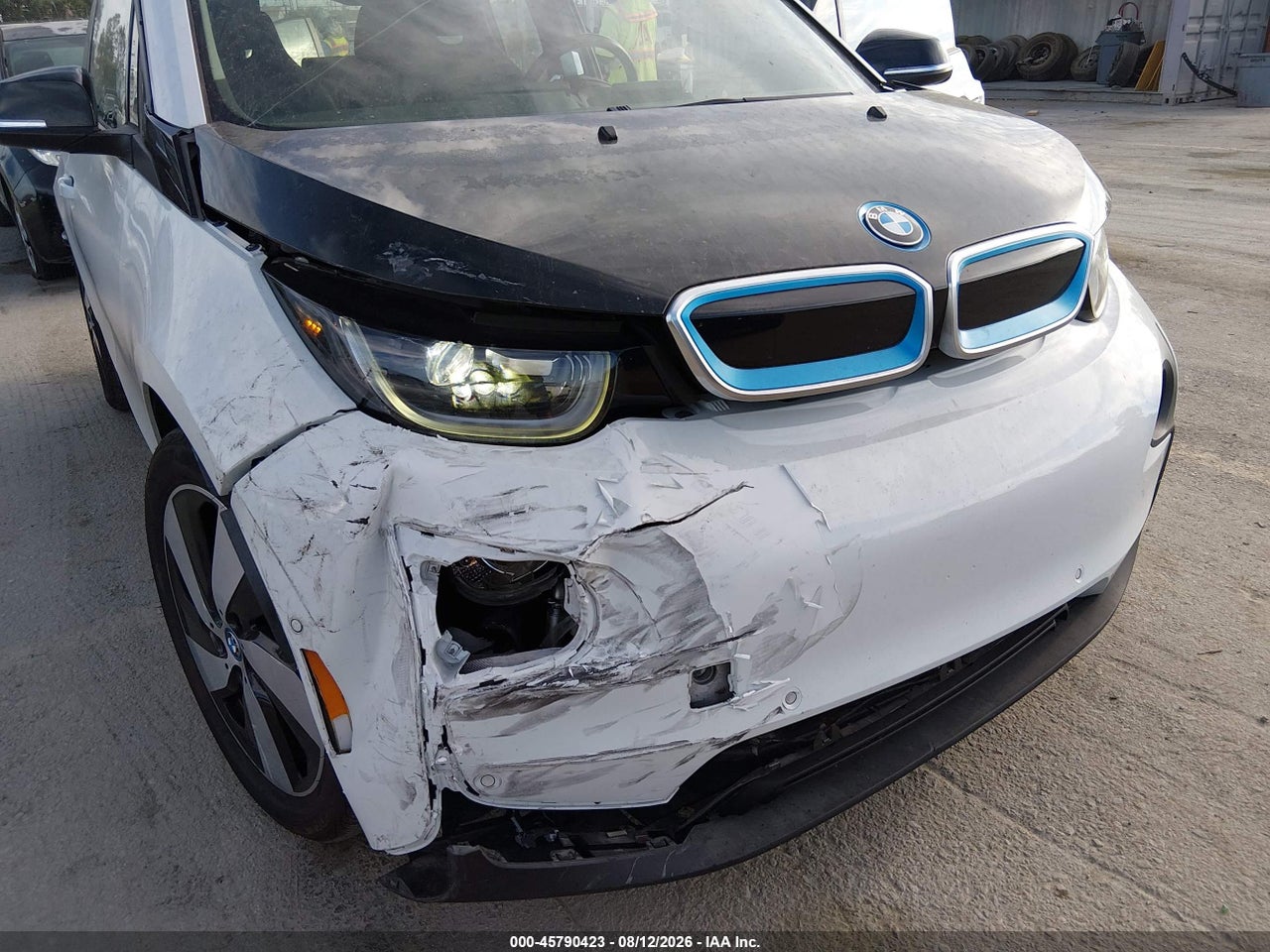 2017 BMW I3 94 AH · 6/11