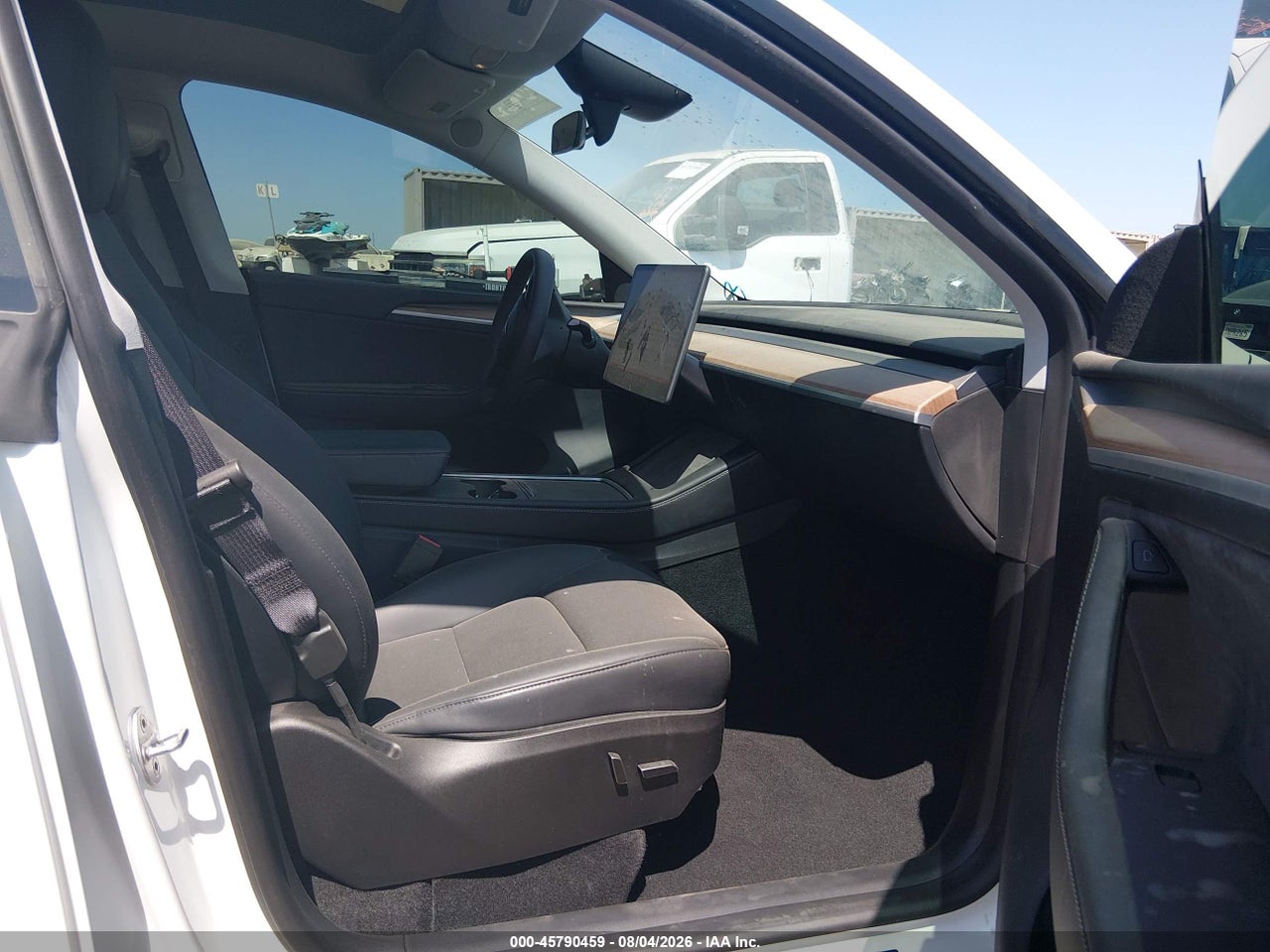 2024 TESLA MODEL Y LONG RANGE DUAL MOTOR ALL-WHEEL DRIVE · 5/9