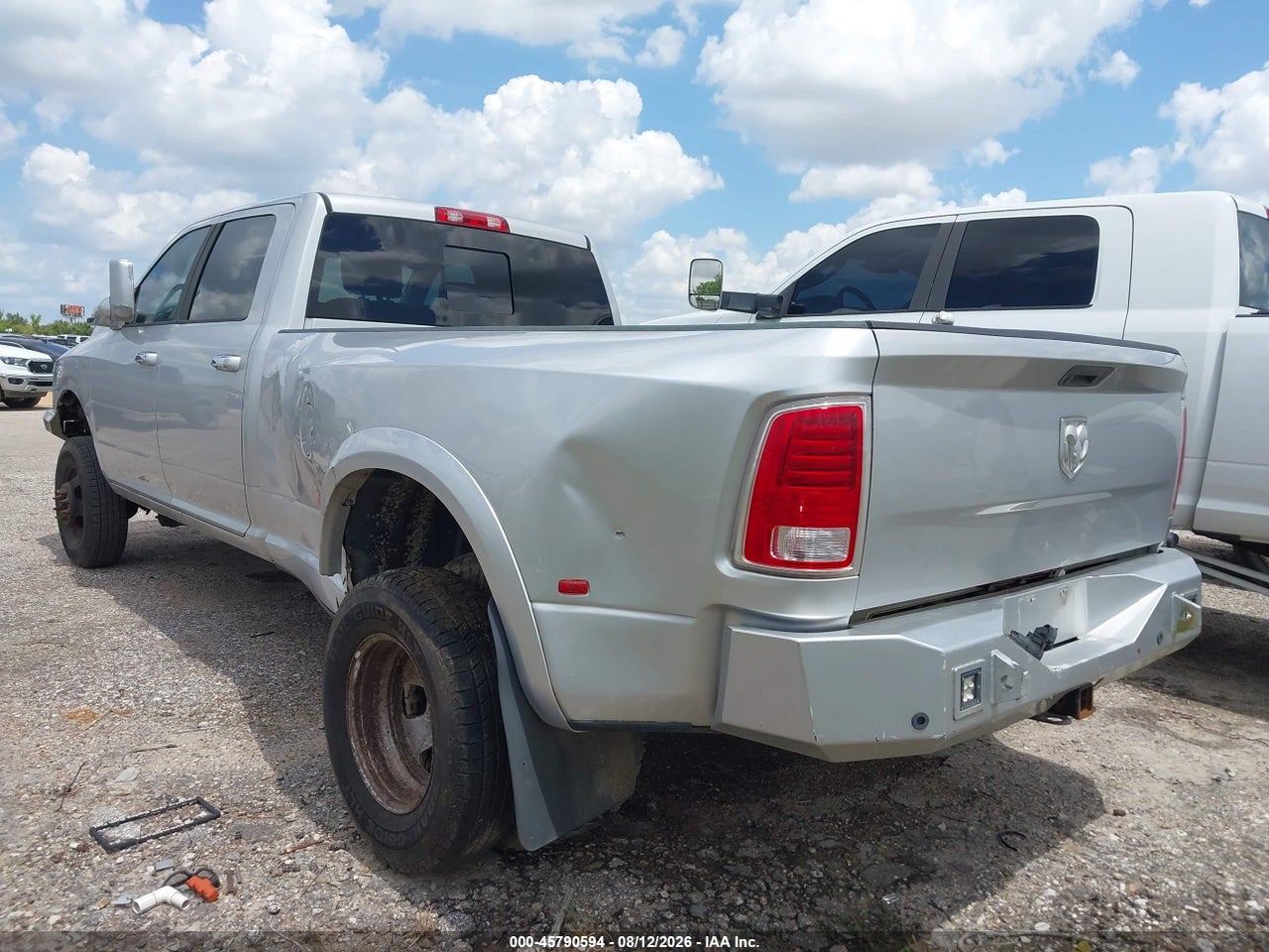 2014 RAM 3500 LARAMIE · 3/4