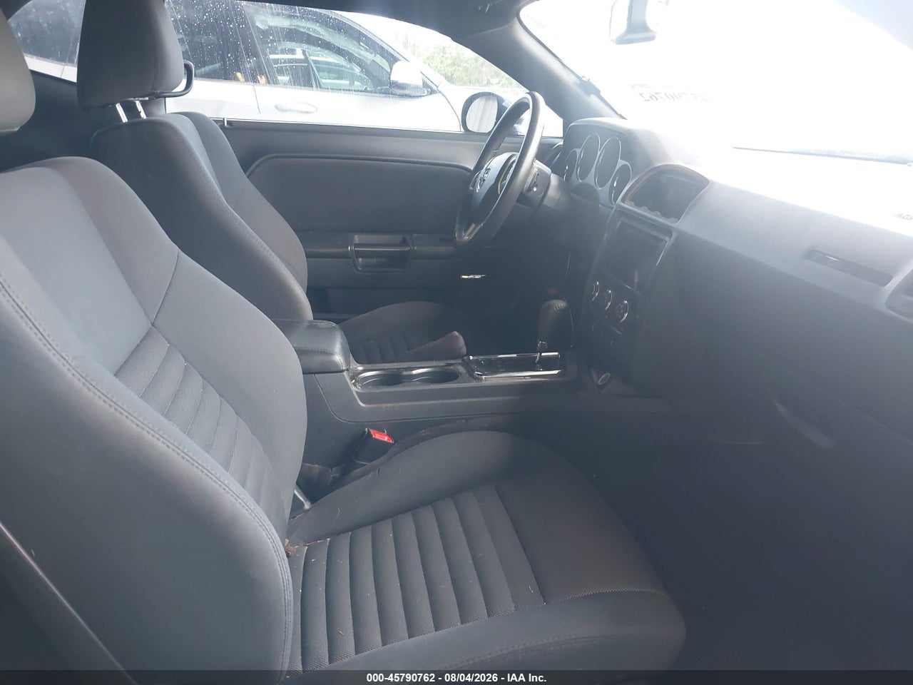 2013 DODGE CHALLENGER SXT · 5/11