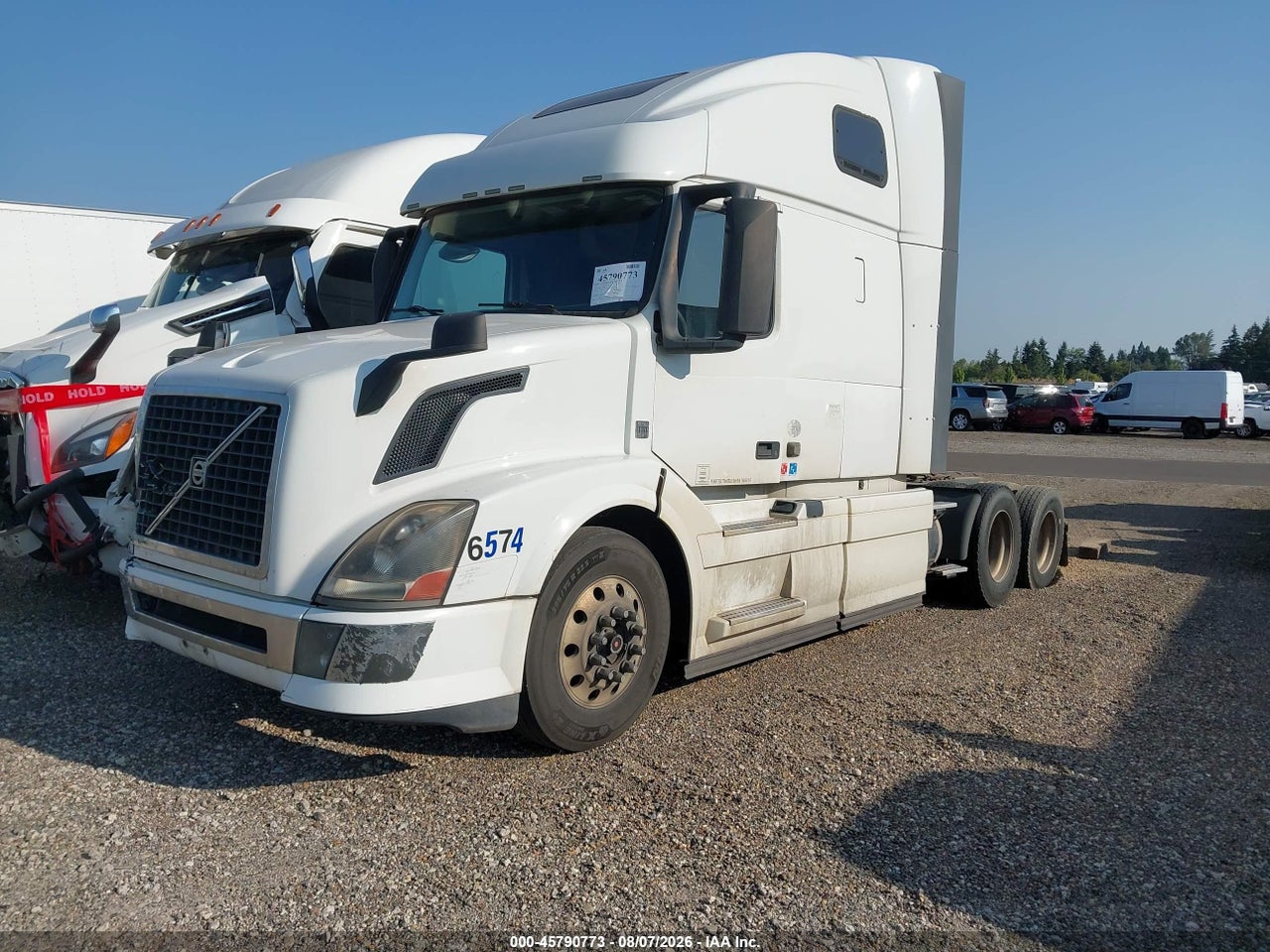 2015 VOLVO VN VNL · 2/4