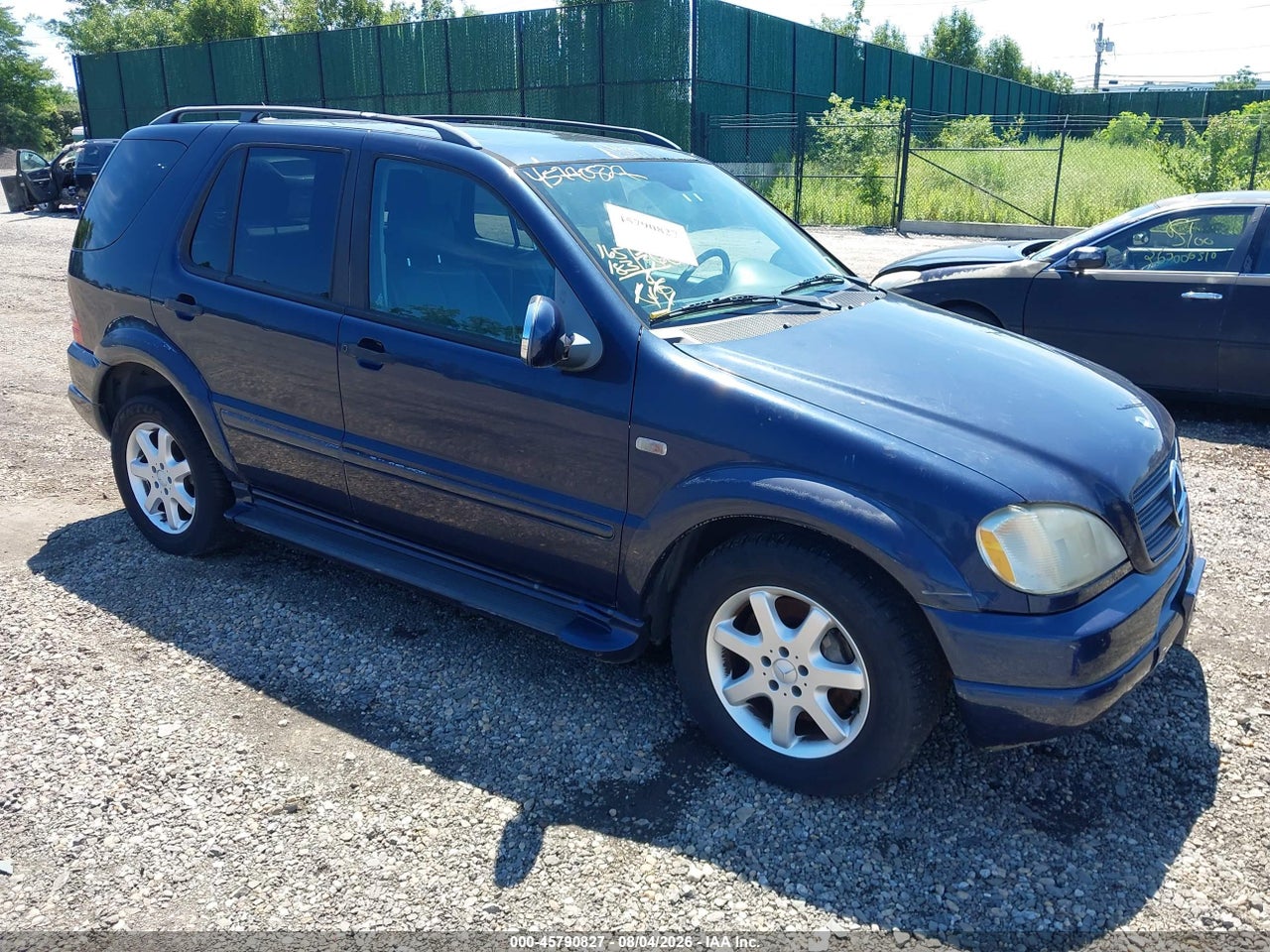 2000 MERCEDES-BENZ ML 430