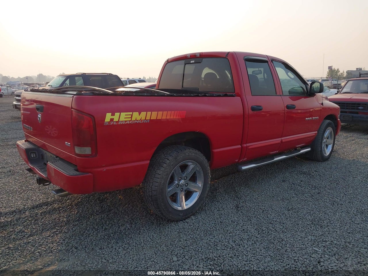 2005 DODGE RAM 1500 SLT/LARAMIE · 4/11