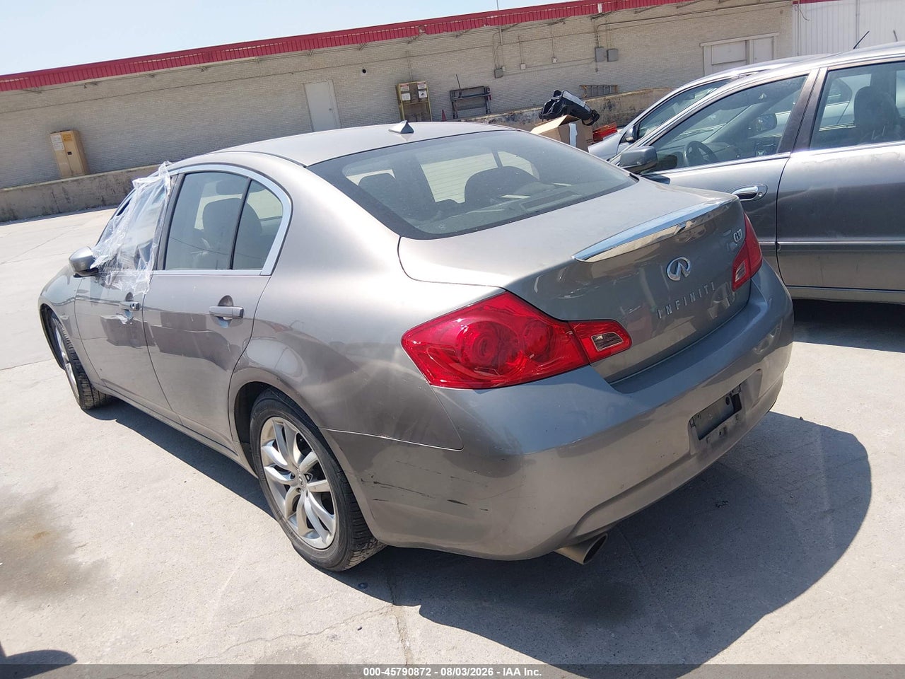 2009 INFINITI G37 JOURNEY · 3/11