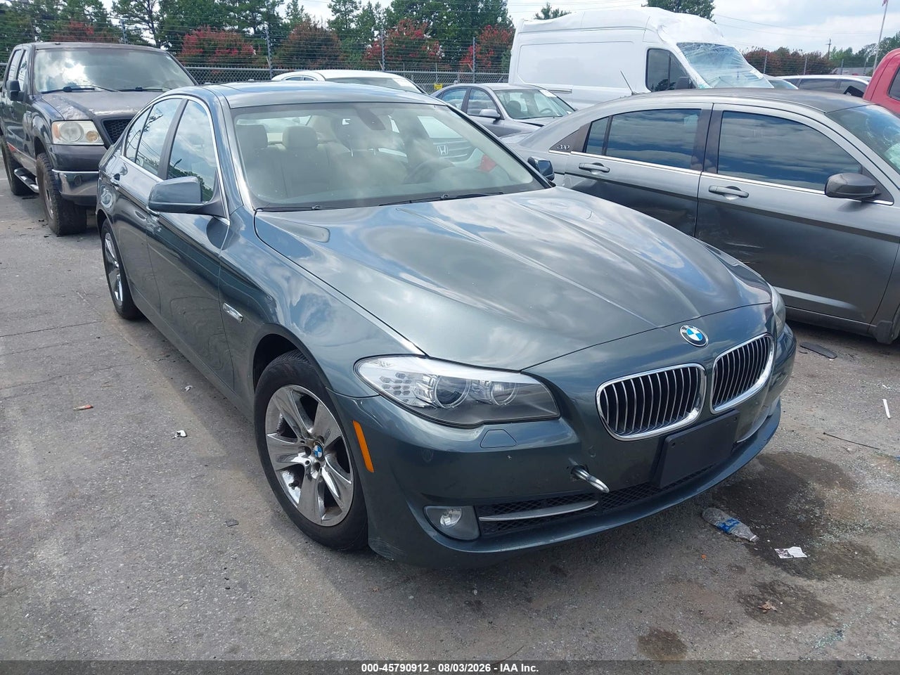 WBAXG5C58CD****** · 2012 BMW 528I