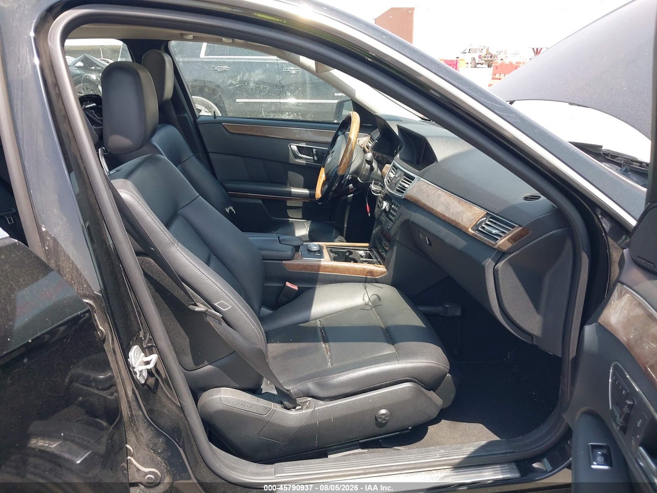 2011 MERCEDES-BENZ E 350 4MATIC · 5/11