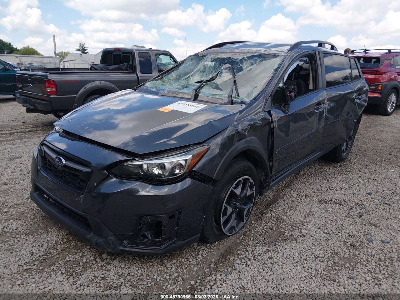 2020 SUBARU CROSSTREK PREMIUM · 2/11
