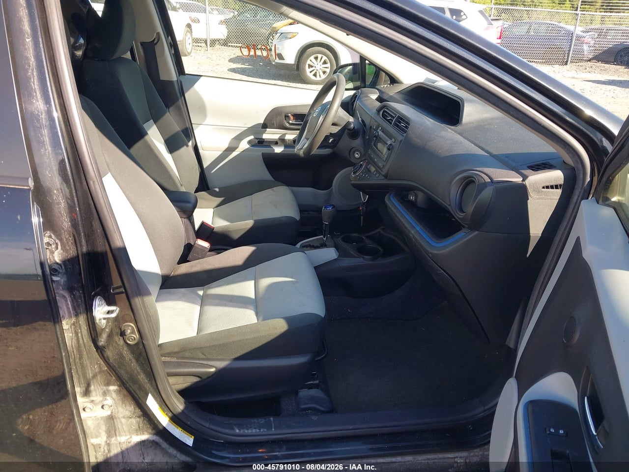 2013 TOYOTA PRIUS C TWO · 5/11