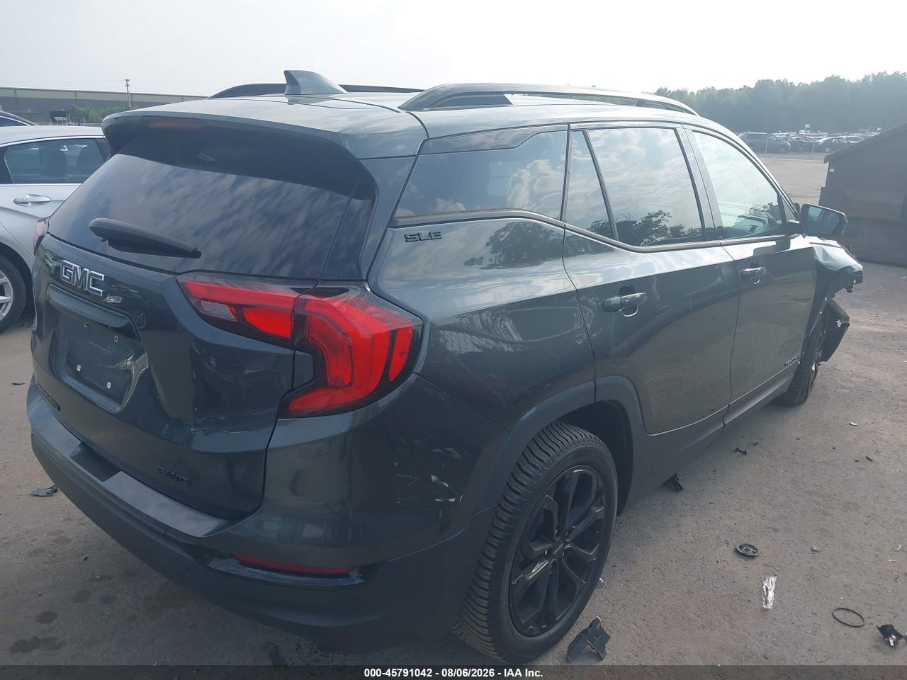 2019 GMC TERRAIN SLE · 4/11