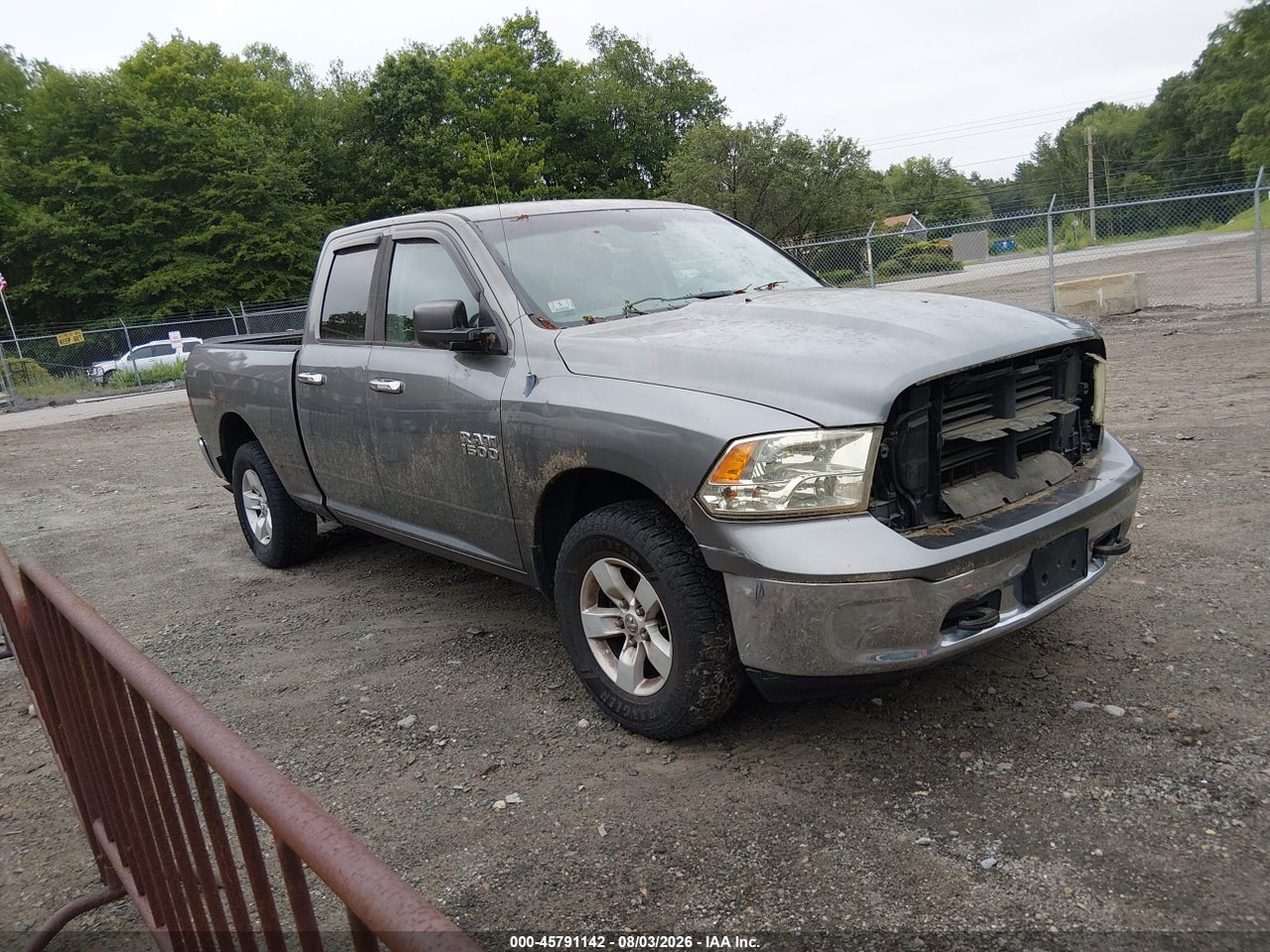 1C6RR7GGXDS****** · 2013 RAM 1500 SLT