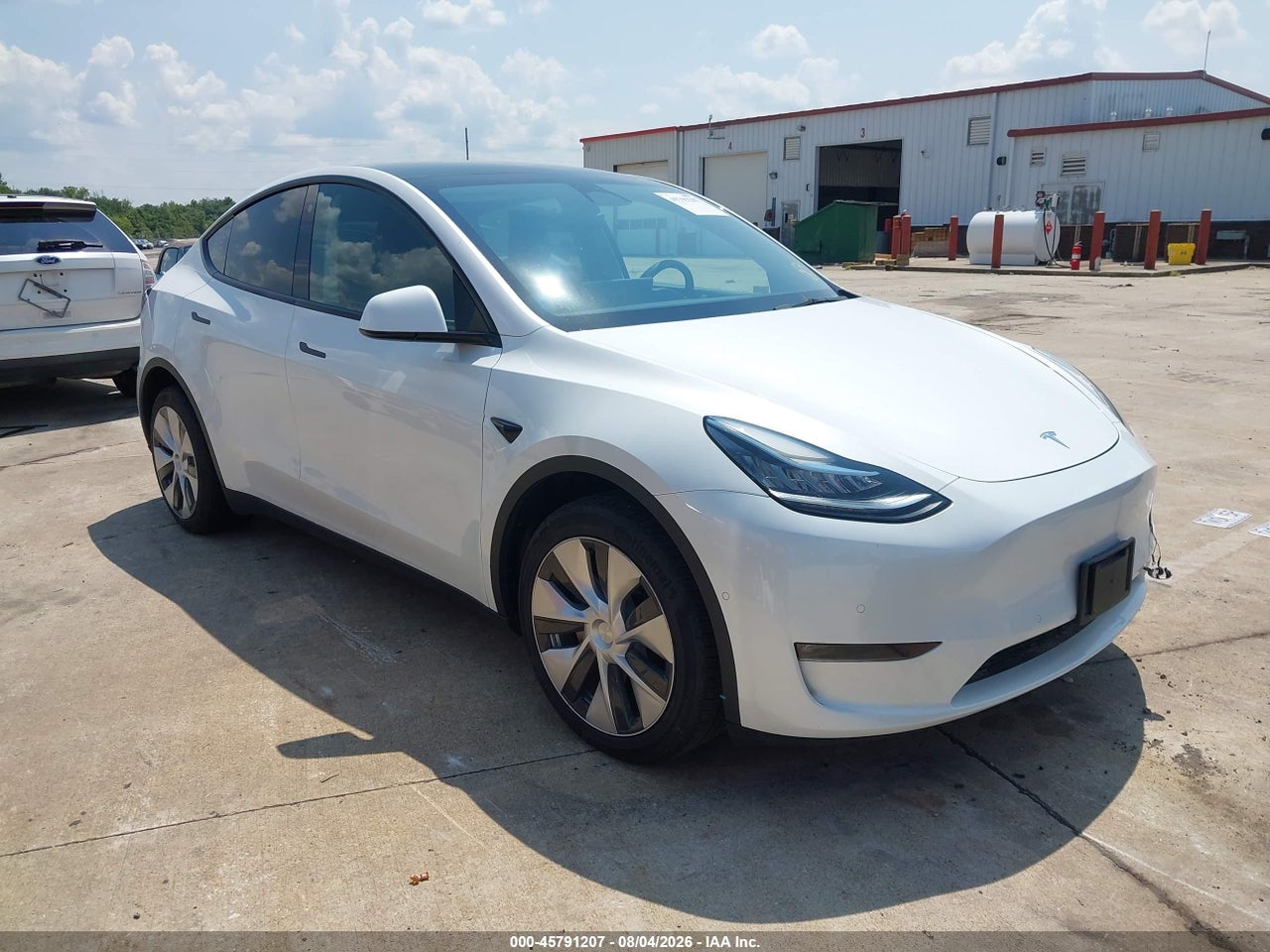 7SAYGDEE0NF****** · 2022 TESLA MODEL Y LONG RANGE DUAL MOTOR ALL-WHEEL DRIVE