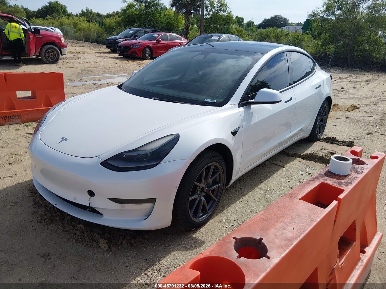 2021 TESLA MODEL 3 STANDARD RANGE PLUS REAR-WHEEL DRIVE · 2/11