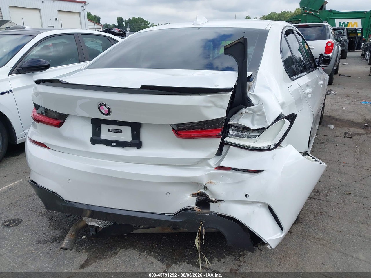 2019 BMW 330I · 6/11