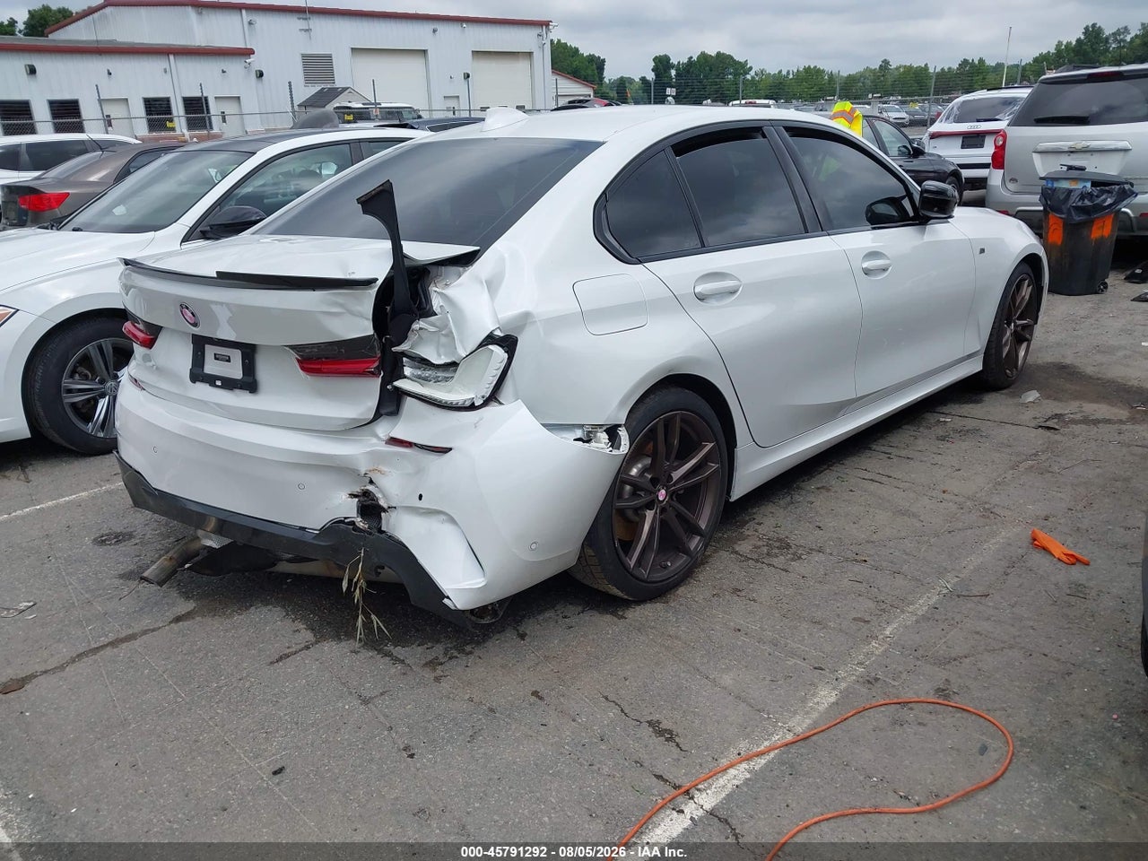 2019 BMW 330I · 4/11