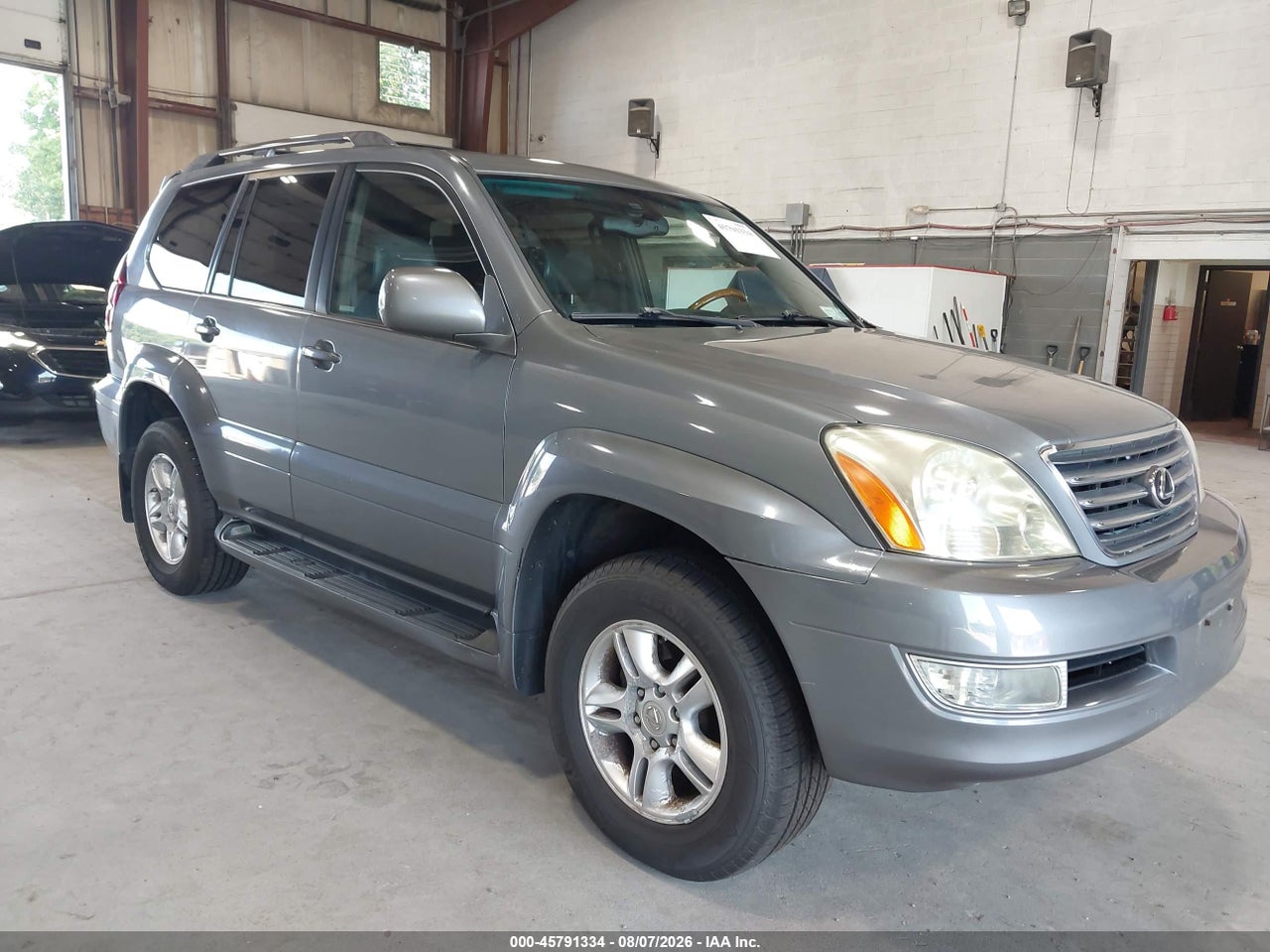 JTJBT20X260****** · 2006 LEXUS GX 470