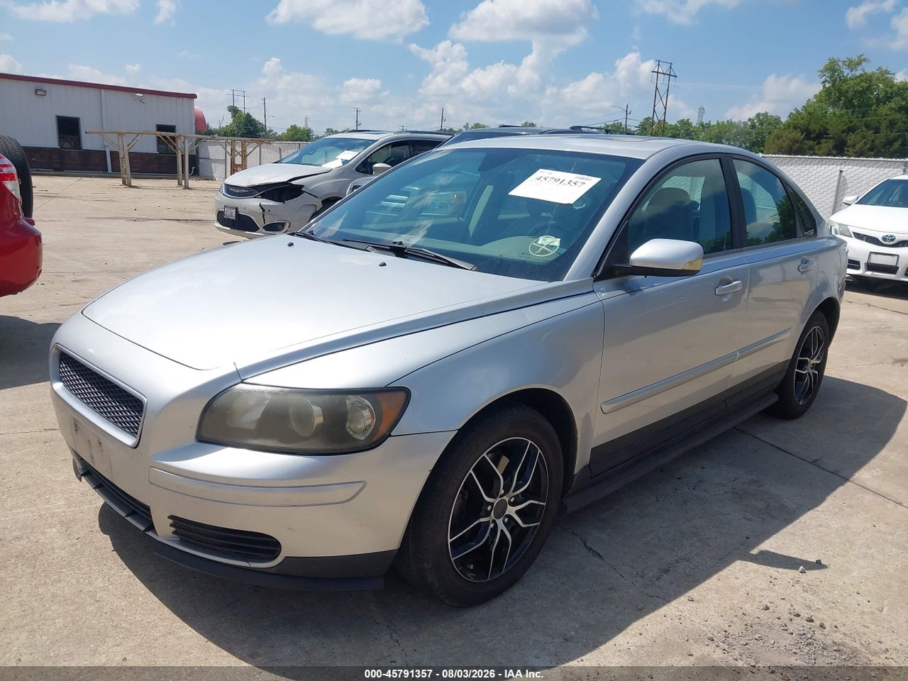 2004 VOLVO S40 2.4I · 2/7