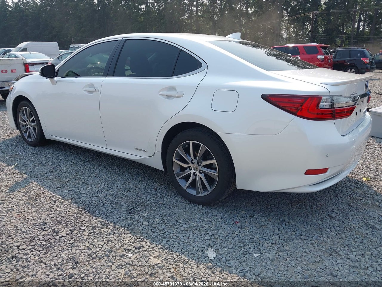 2018 LEXUS ES 300H · 3/11