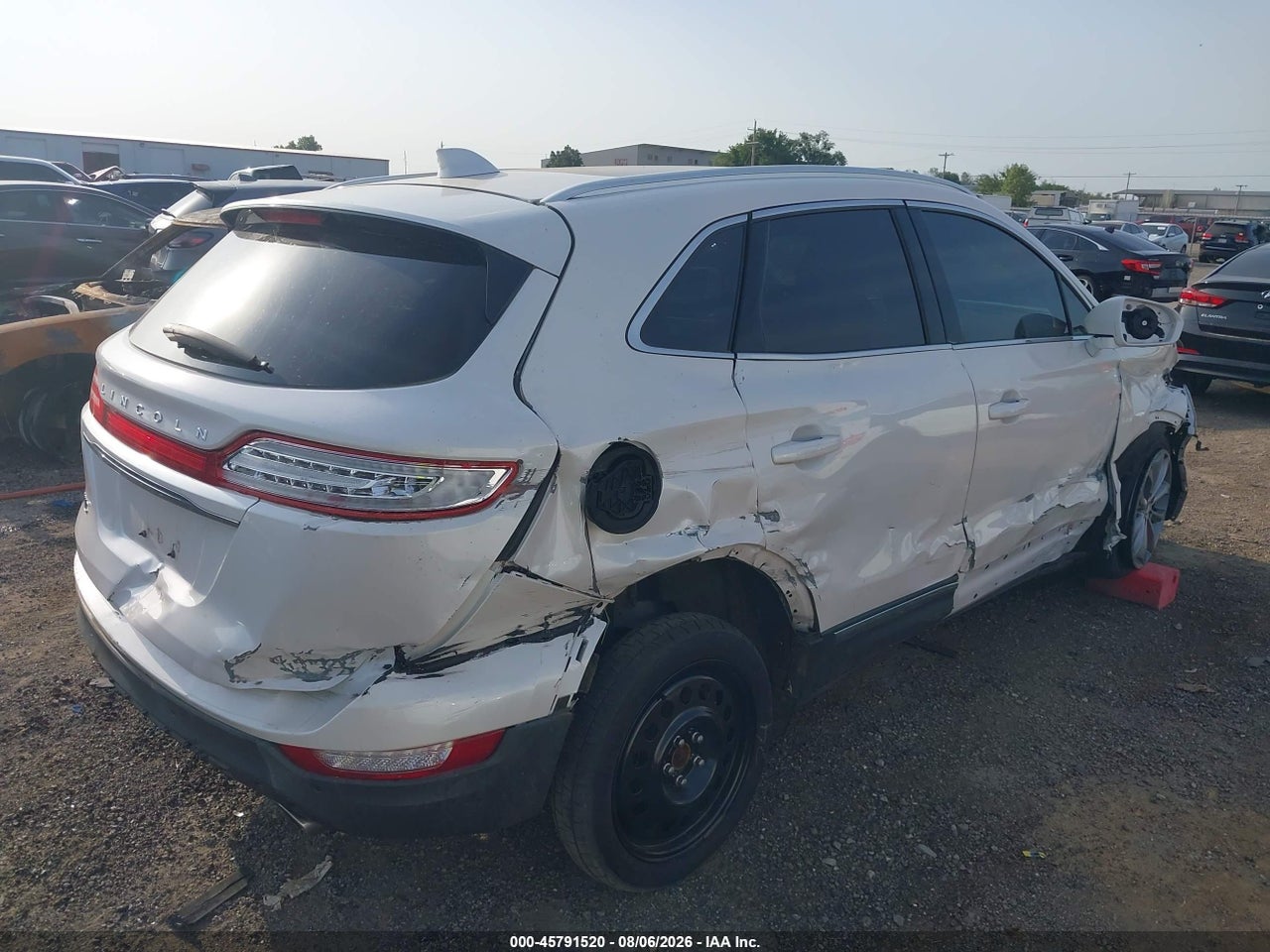 2019 LINCOLN MKC SELECT · 4/11