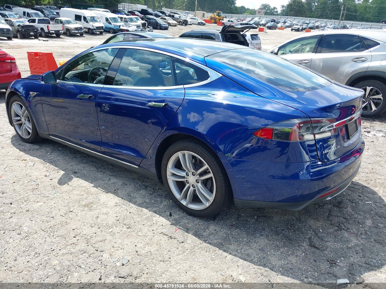 2016 TESLA MODEL S 60D/70D/75D/85D/90D · 3/10