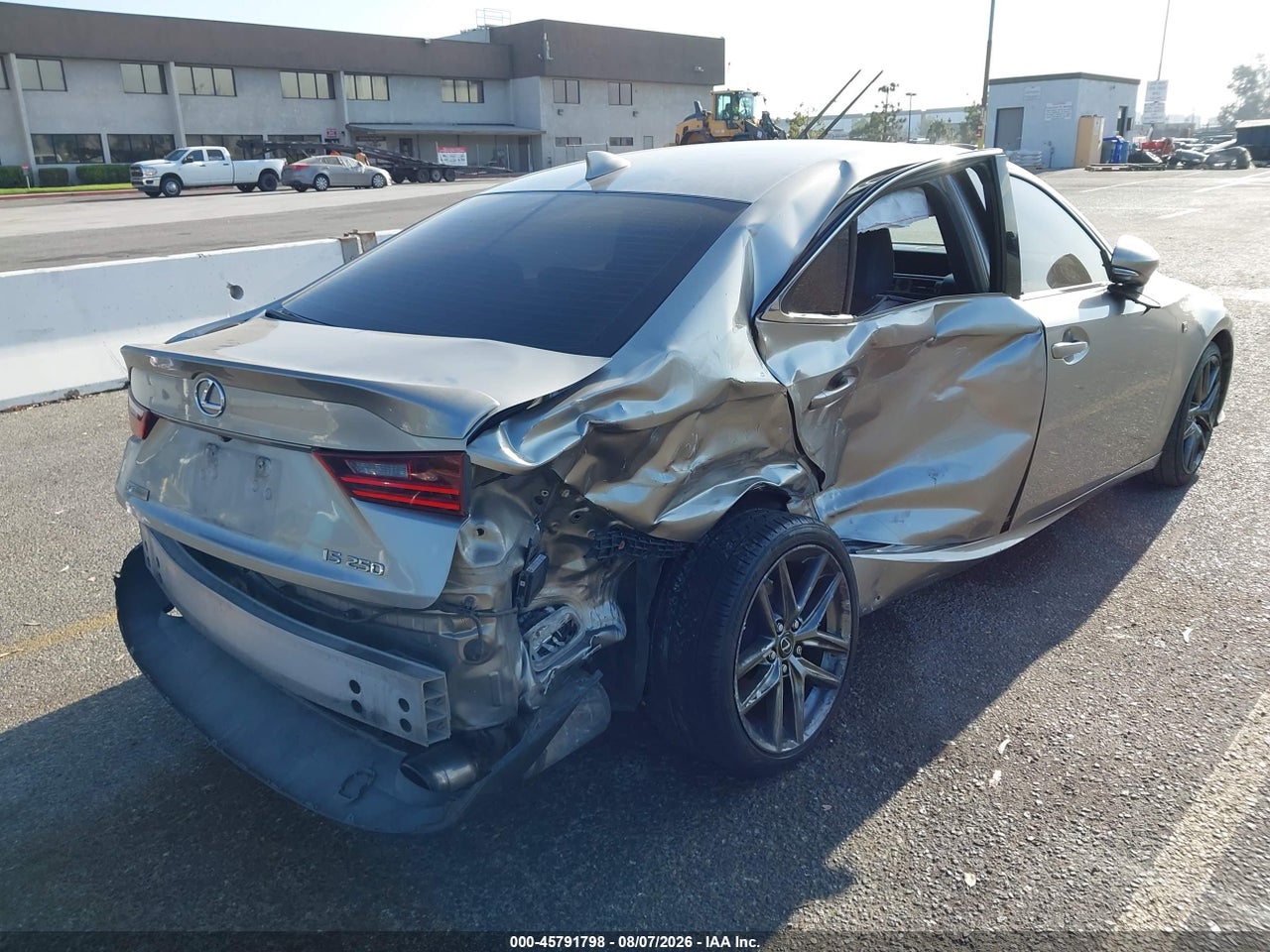 2015 LEXUS IS 250 · 4/10