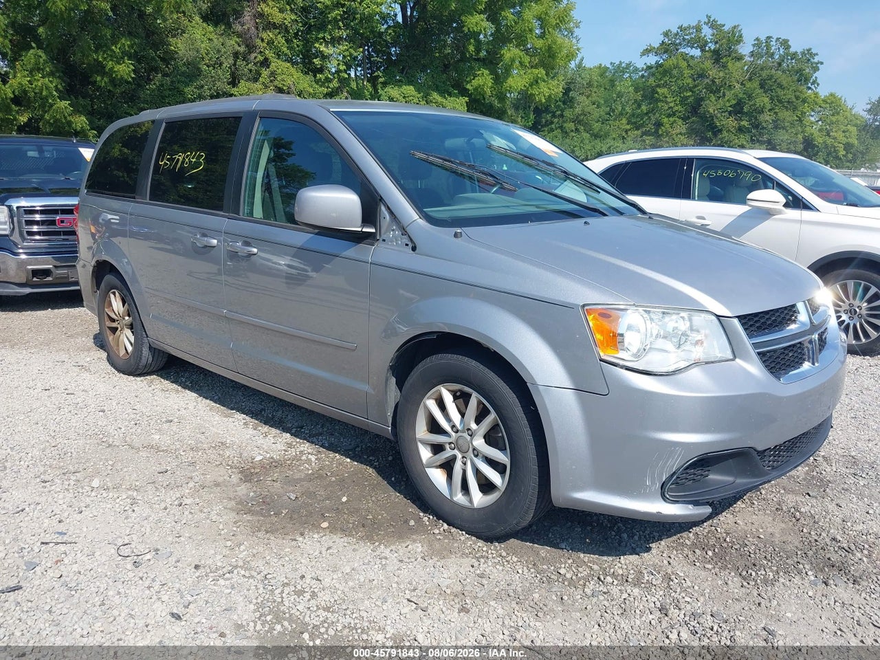 2C4RDGCG5FR****** · 2015 DODGE GRAND CARAVAN SXT