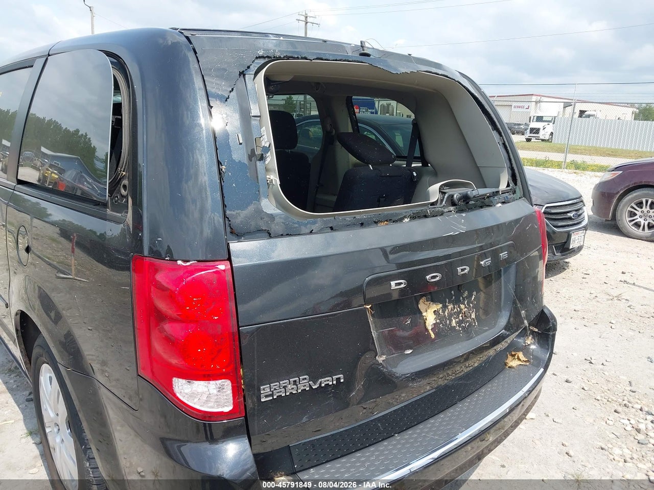 2014 DODGE GRAND CARAVAN SE · 6/11