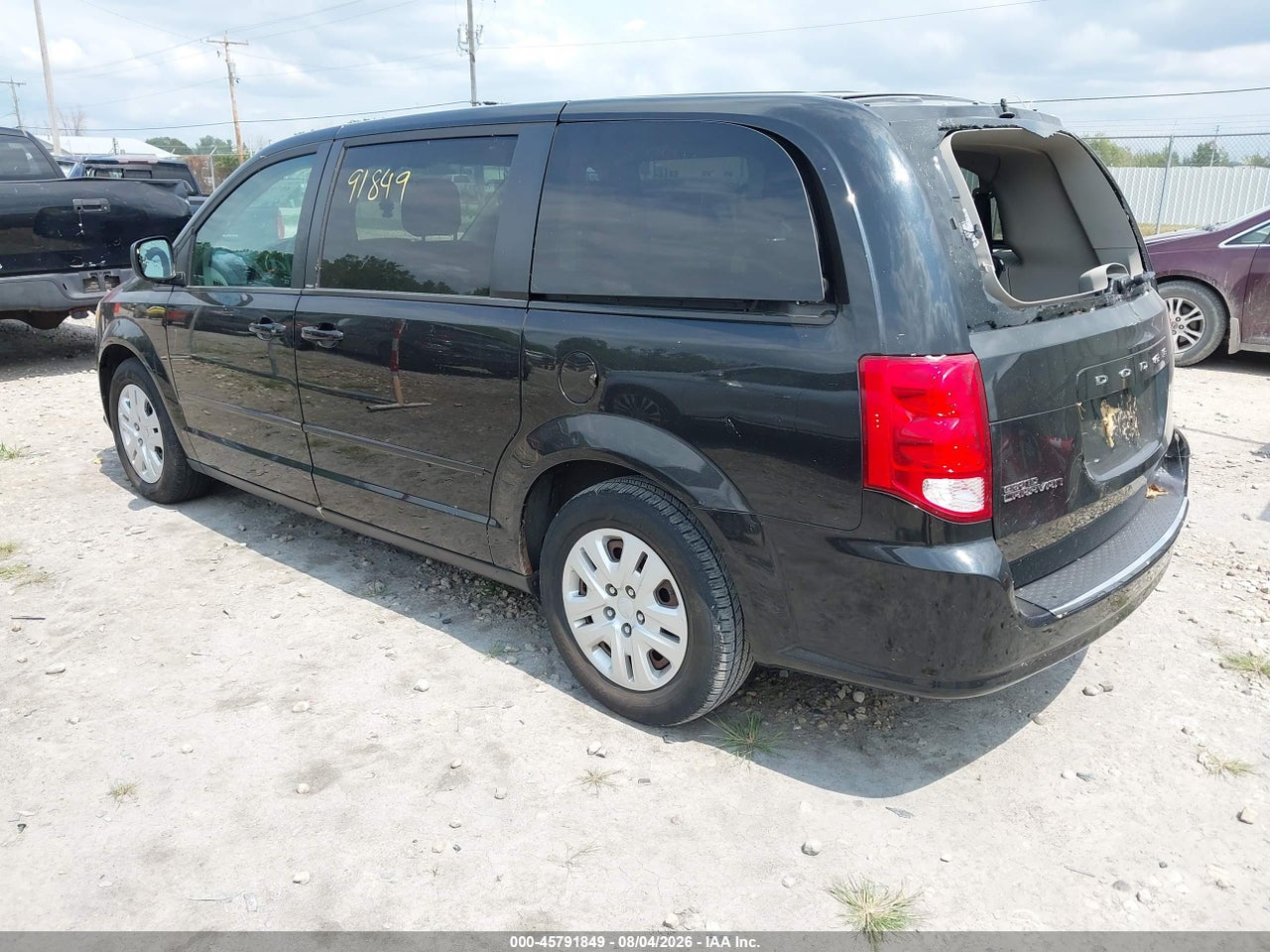 2014 DODGE GRAND CARAVAN SE · 3/11