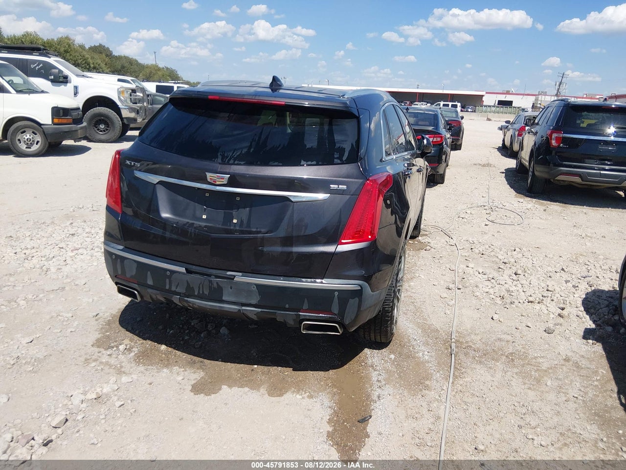 2017 CADILLAC XT5 LUXURY · 4/11