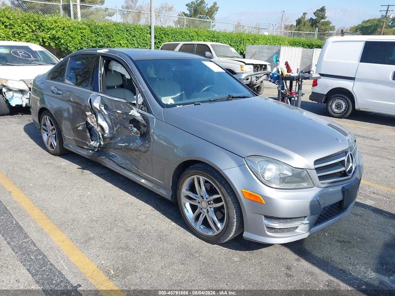 WDDGF4HB5EA****** · 2014 MERCEDES-BENZ C 250 SPORT