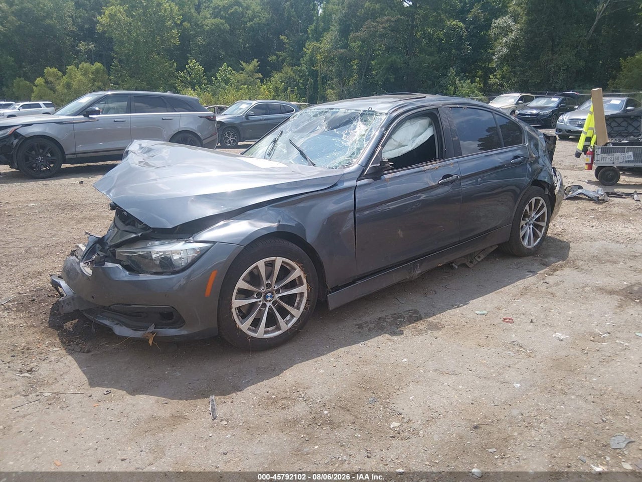 2017 BMW 320I · 2/10