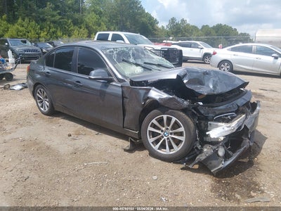 WBA8E1G37HN****** · 2017 BMW 320I