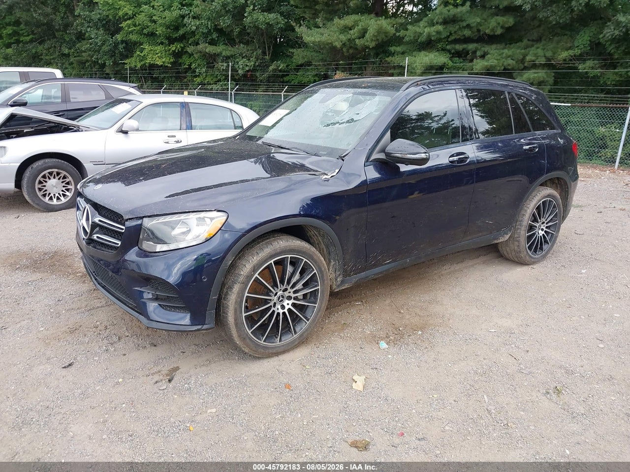 2017 MERCEDES-BENZ GLC 300 · 2/11