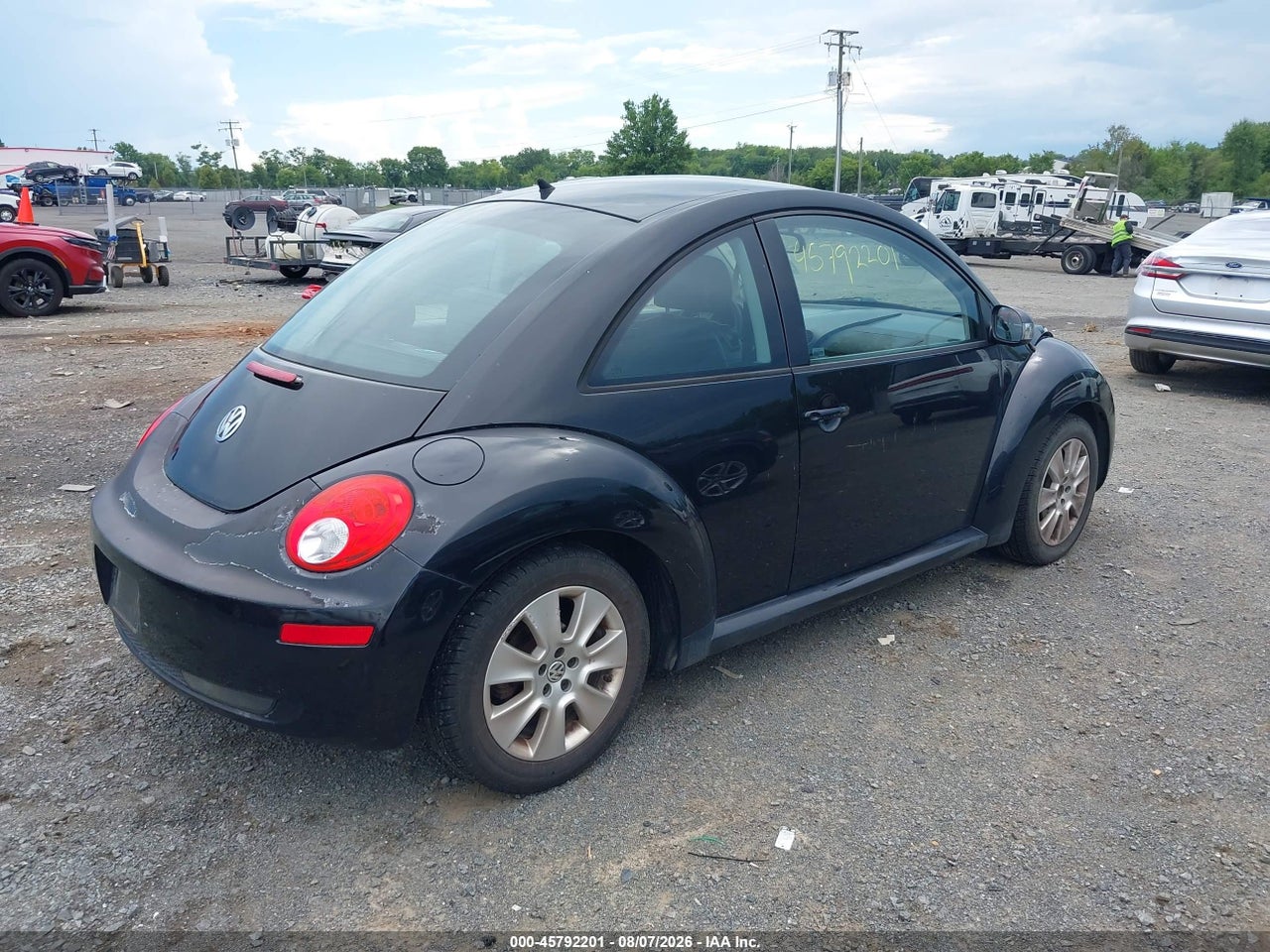 2008 VOLKSWAGEN NEW BEETLE S · 4/11