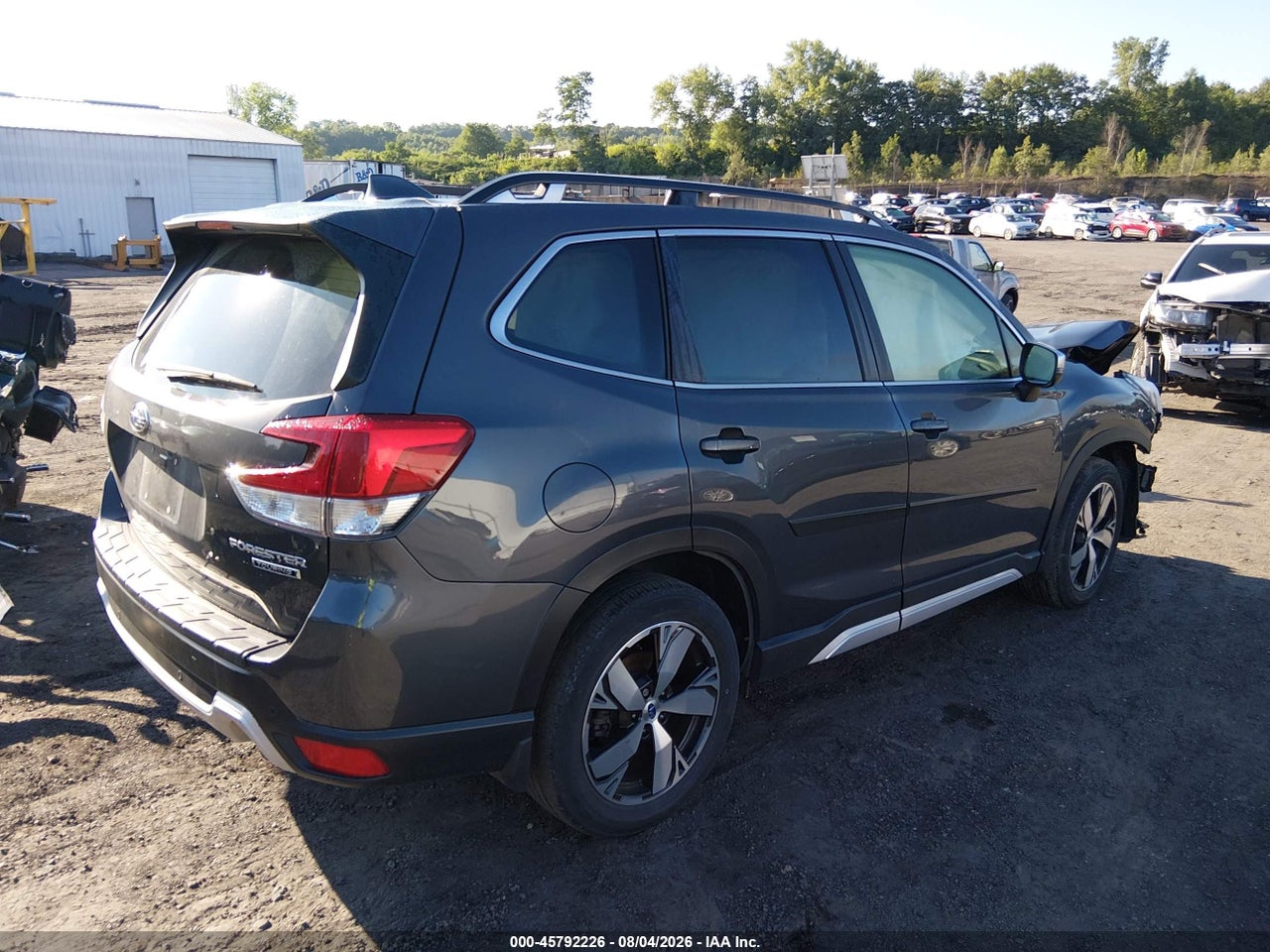 2020 SUBARU FORESTER TOURING · 4/11