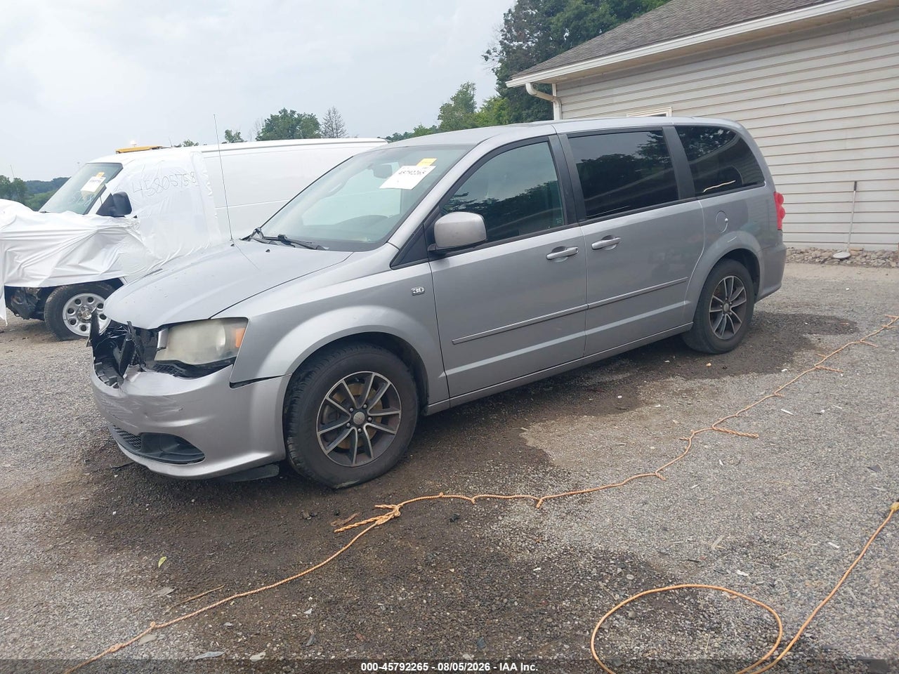 2014 DODGE GRAND CARAVAN SE 30TH ANNIVERSARY · 2/11
