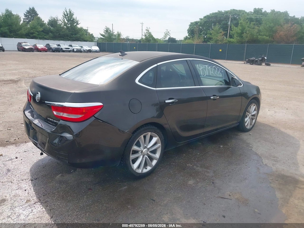 2012 BUICK VERANO LEATHER GROUP · 4/11