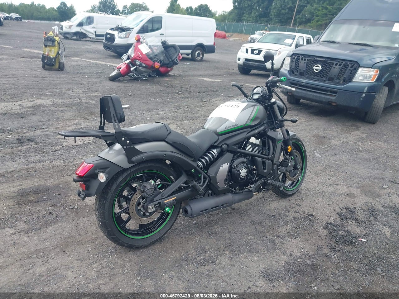 2022 KAWASAKI EN650 C · 4/11