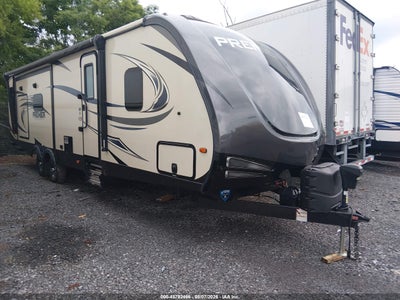 4YDT30R22KD****** · 2018 KEYSTONE RV PREMIER