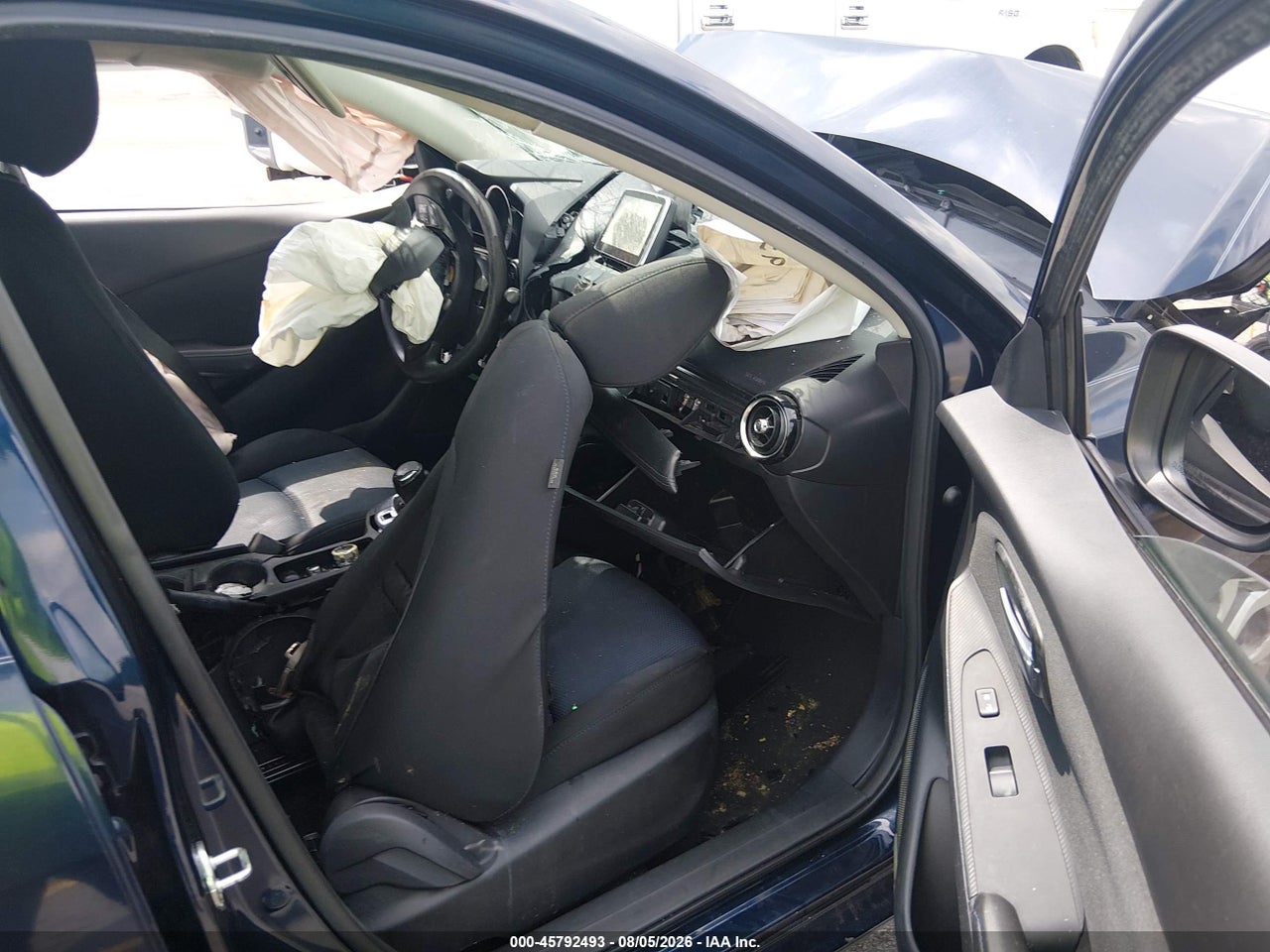 2016 SCION IA · 5/10