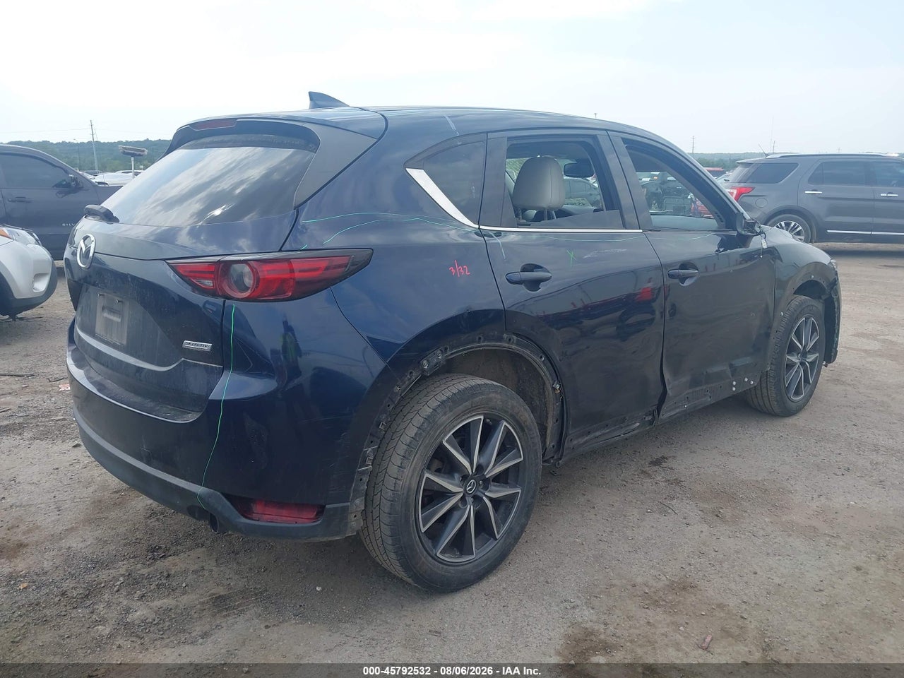 2017 MAZDA CX-5 GRAND TOURING · 4/11